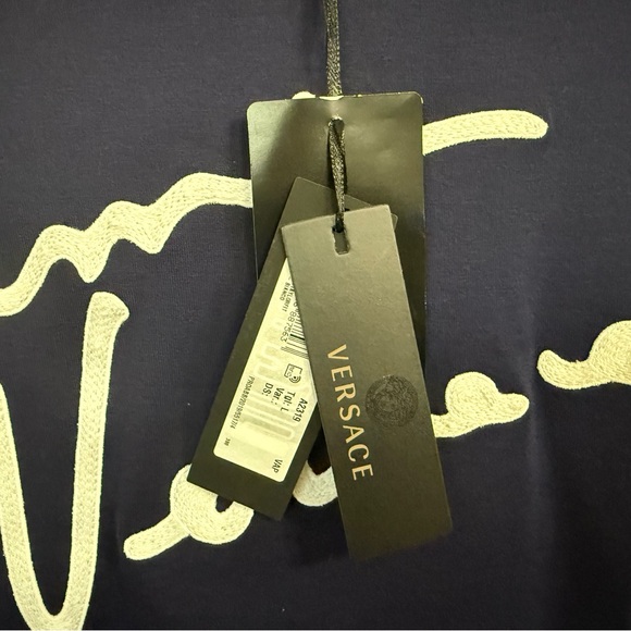 ๐๐ค NWT! Versace Dark Blue Tee with White Logo - Picture 5 of 10